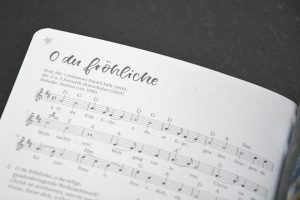 Christmas Booklet – Closeup Song